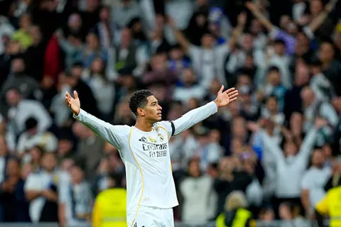 تخلّى عن الثقل الذي كان يعيقه.. بيلينجهام يحلق في سماء ريال مدريد